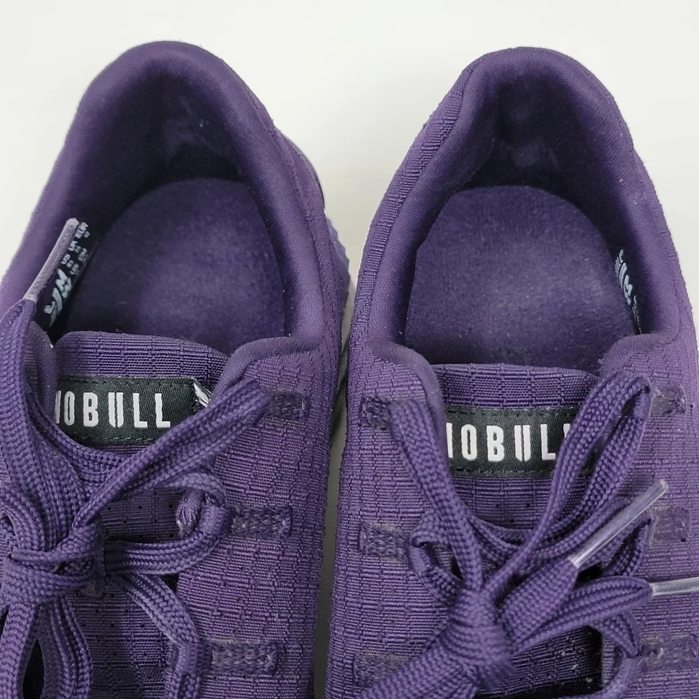 NOBULL plum ripstop runner